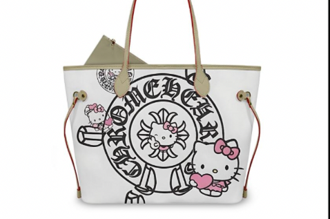 CHROME KITTY PURSE (PRE-ORDER)