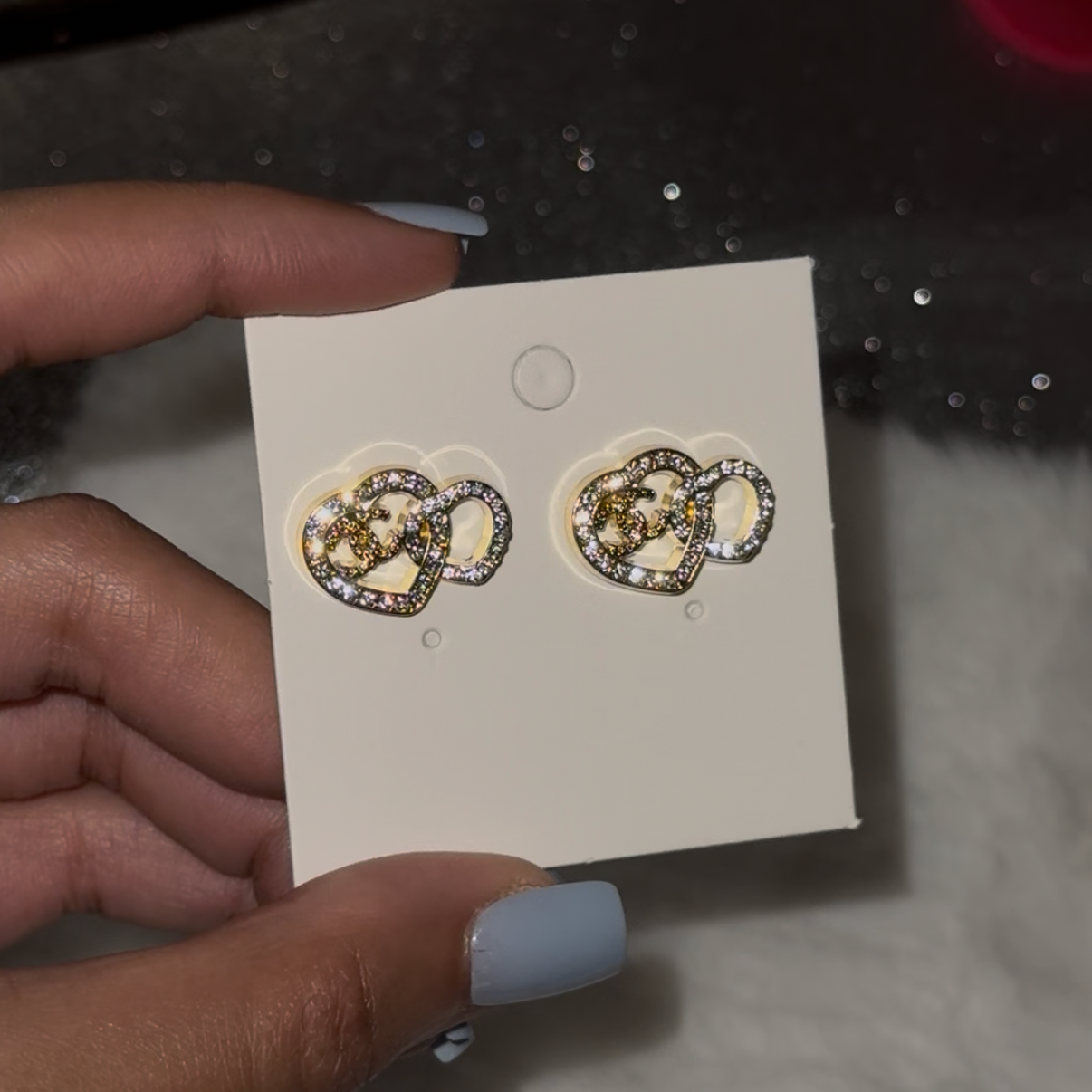 CC HEART EARRINGS