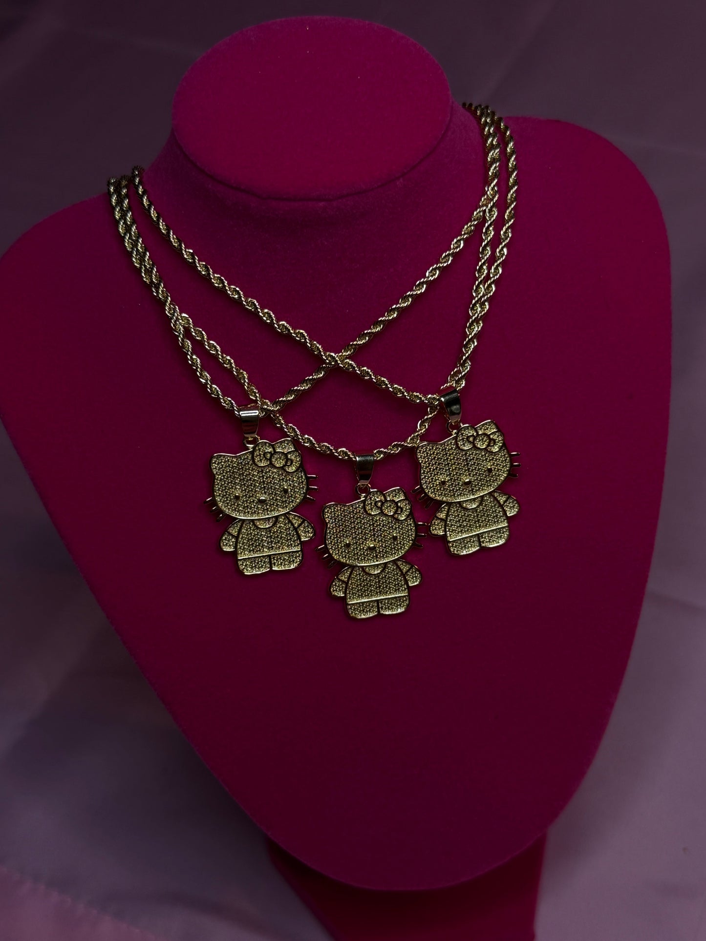 HK BODY NECKLACE