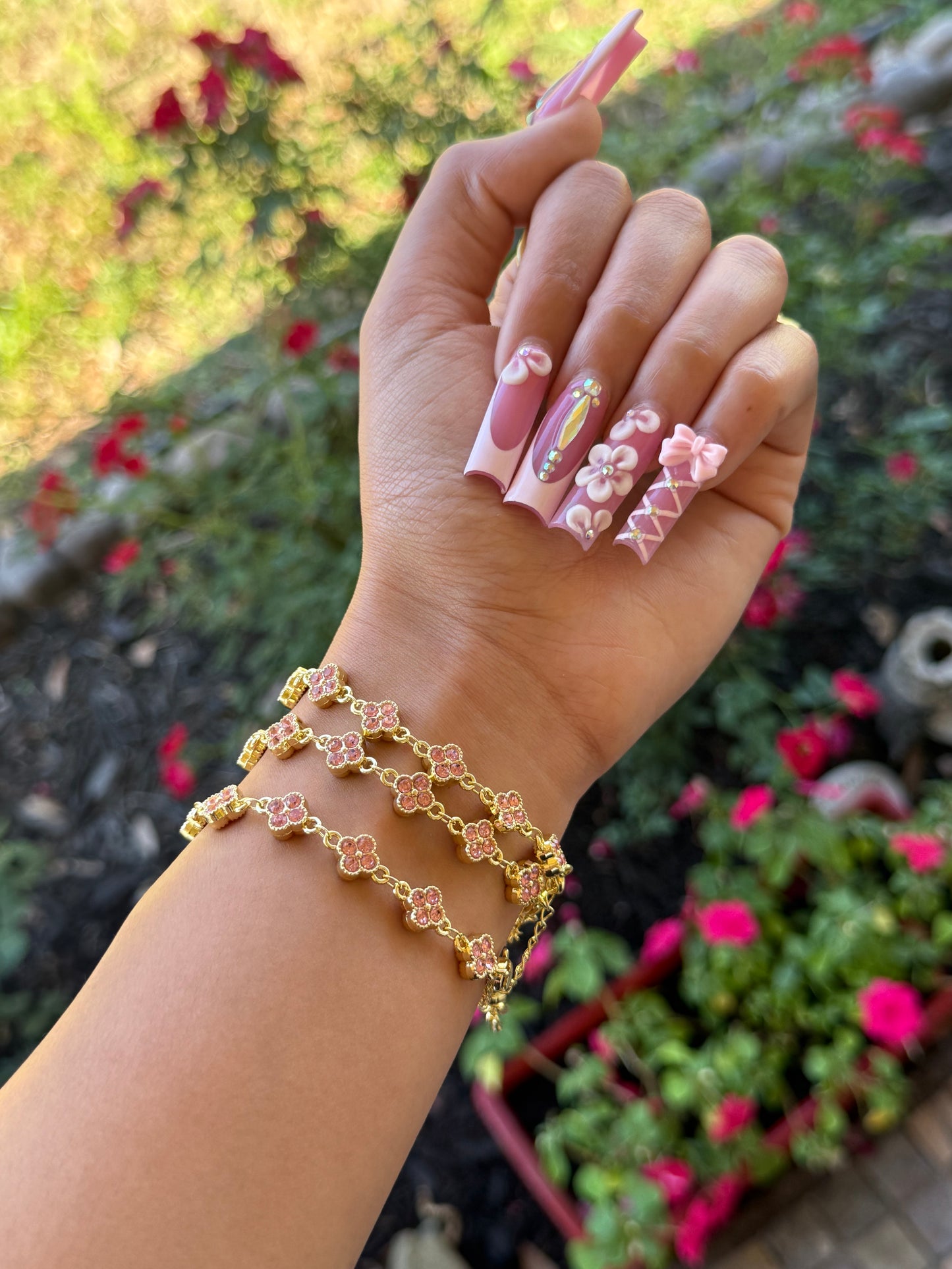 PINK CLOVER BRACELET