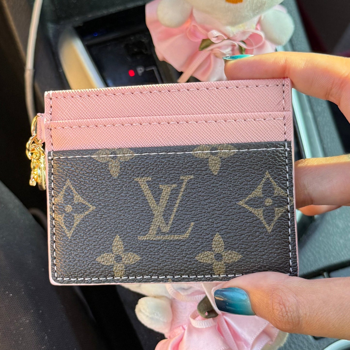 LV WALLET